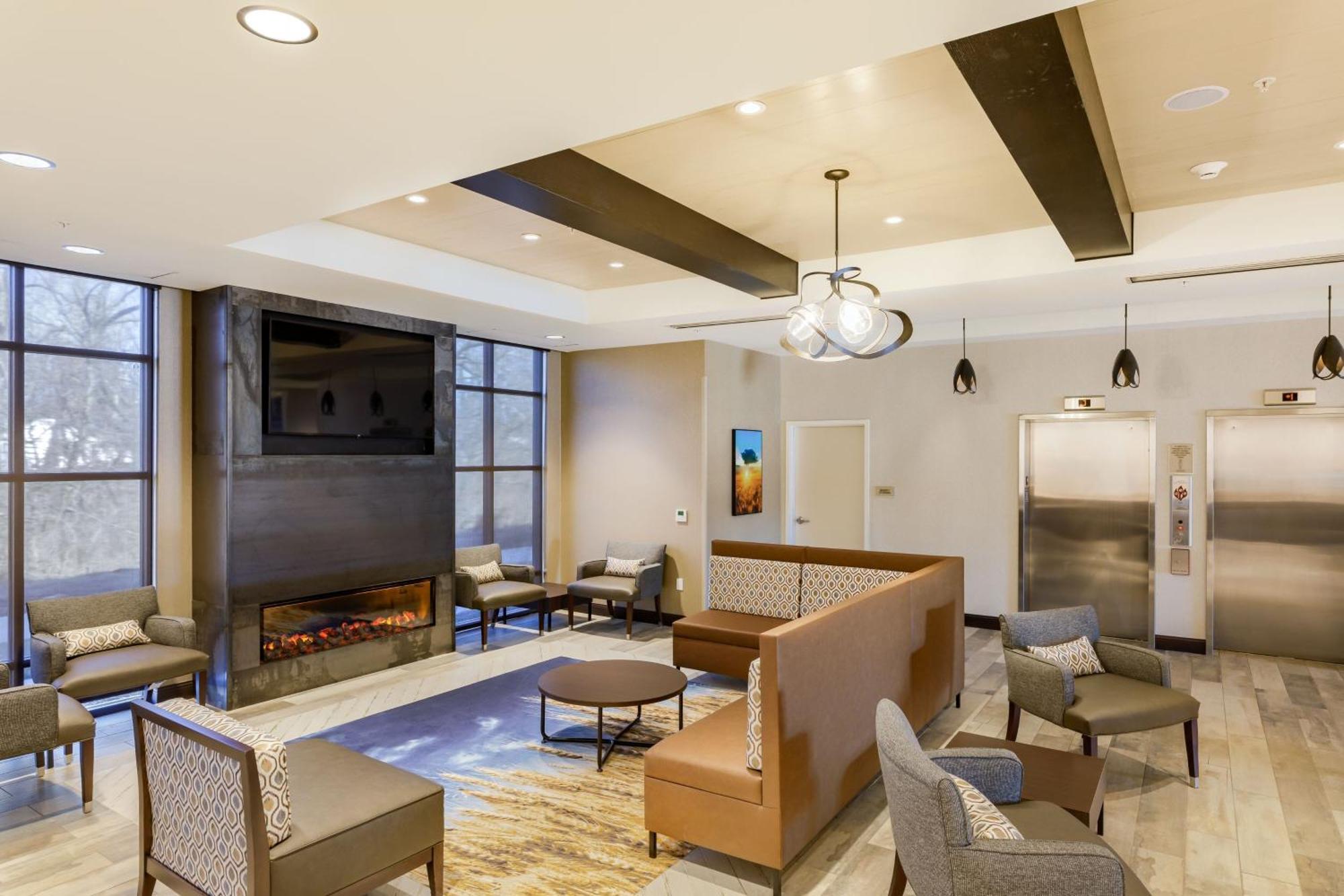 Springhill Suites By Marriott Topeka Southwest Zewnętrze zdjęcie
