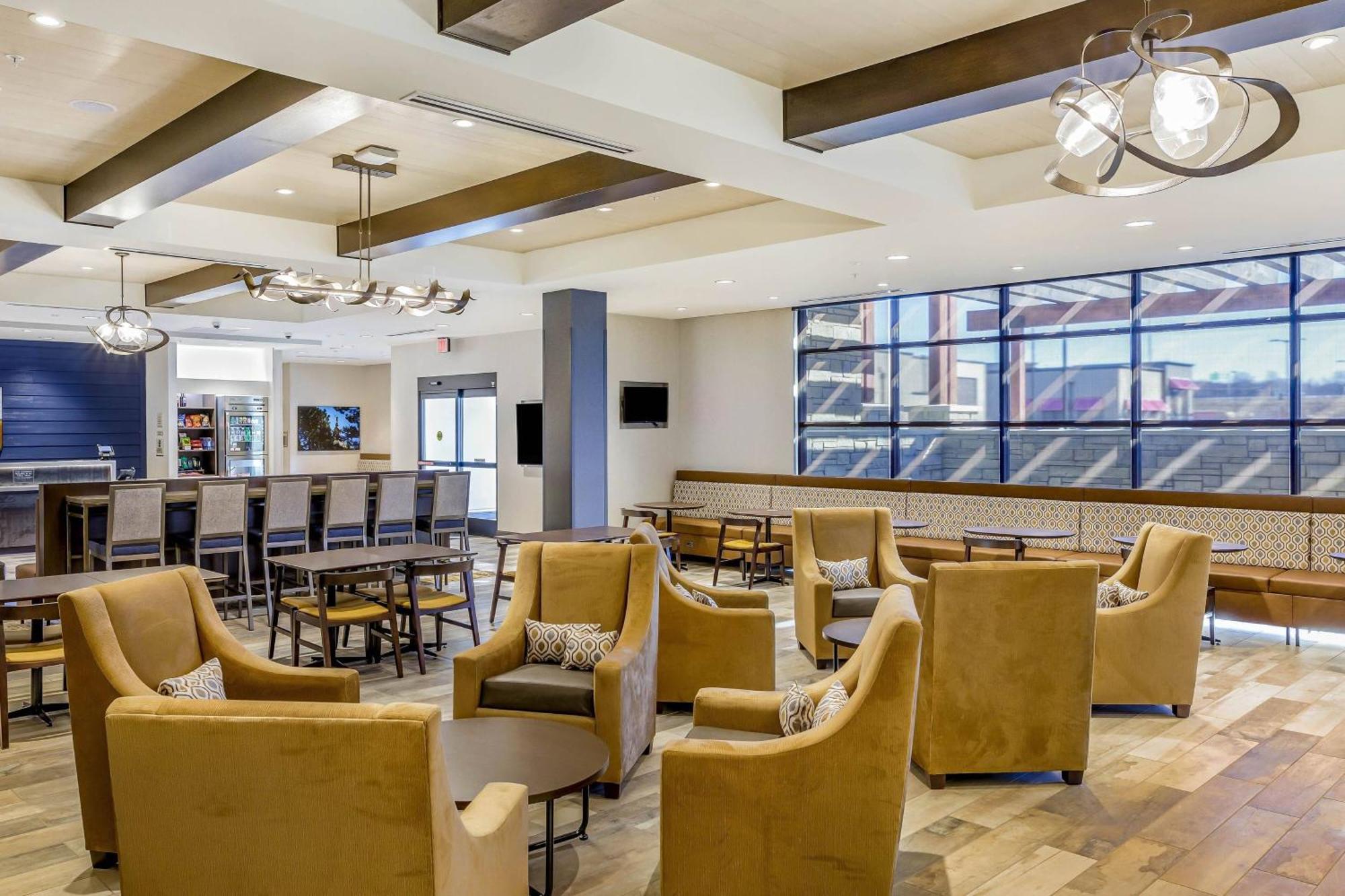 Springhill Suites By Marriott Topeka Southwest Zewnętrze zdjęcie
